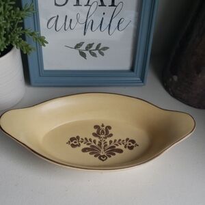Pfaltzgraff Village Au Gratin Serving Dish.